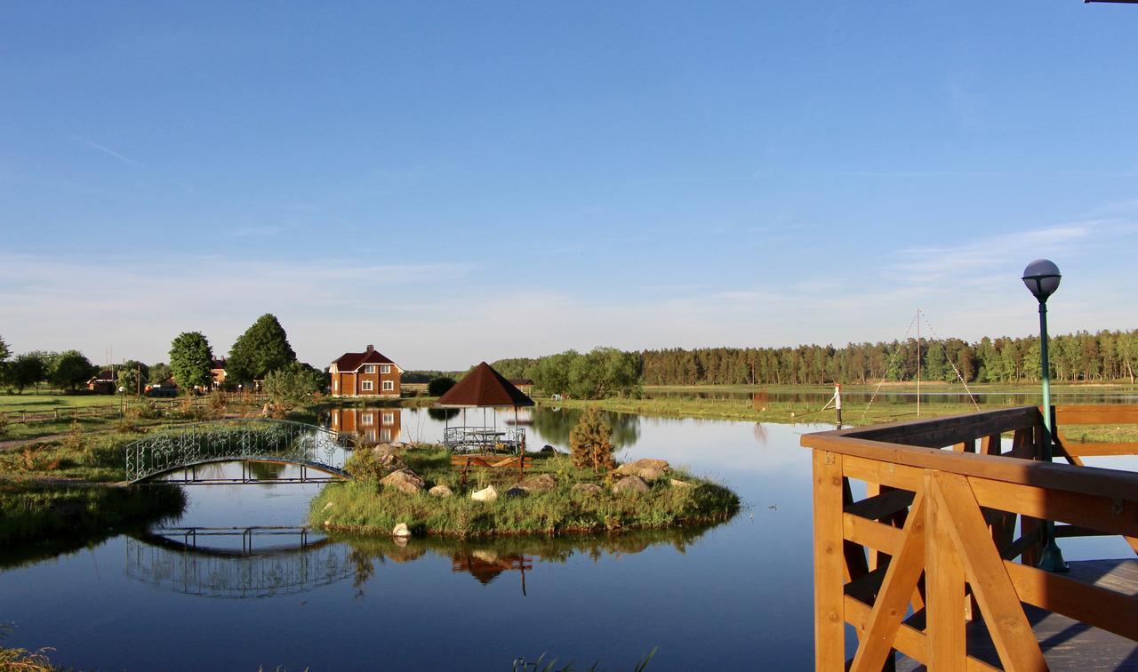 Kvetky Yablyni Hotel Sutoki Exterior photo